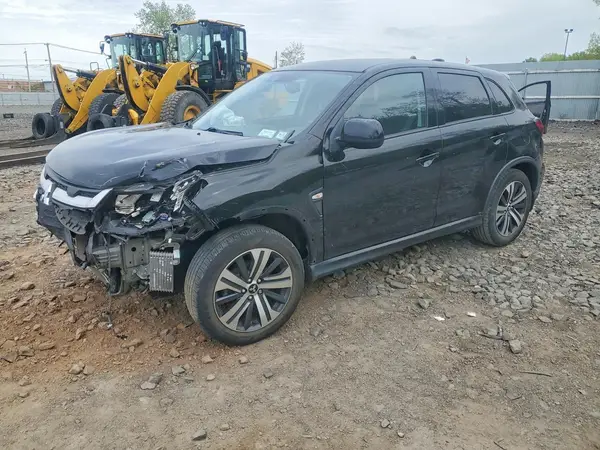JA4ARUAU9PU010039 2023 MITSUBISHI OUTLANDER - Image 1
