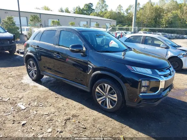 JA4ARUAU9PU012096 2023 MITSUBISHI OUTLANDER - Image 1