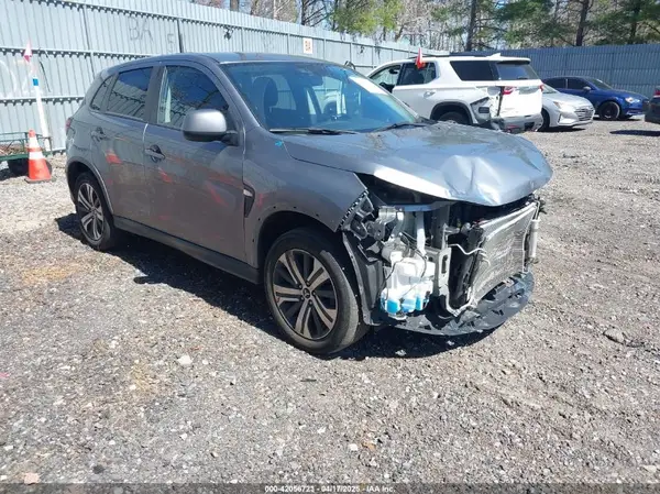 JA4ARUAU9RU003420 2024 MITSUBISHI OUTLANDER - Image 1
