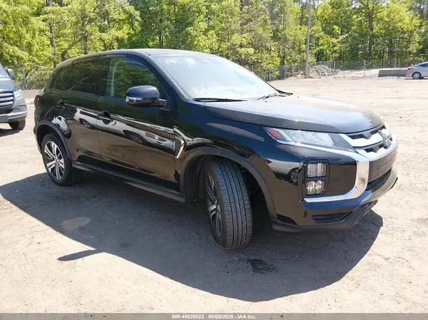 JA4ARUAU9RU019262 2024 MITSUBISHI OUTLANDER - Image 1