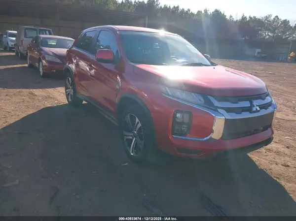 JA4ARUAU9RU025952 2024 MITSUBISHI OUTLANDER - Image 1