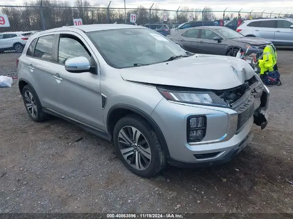 JA4ARUAUXMU017447 2021 MITSUBISHI OUTLANDER - Image 1