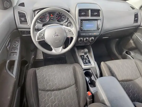 JA4ARUAUXMU024575 2021 MITSUBISHI OUTLANDER - Image 8