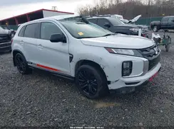 JA4ARUAUXPU007733 2023 MITSUBISHI OUTLANDER