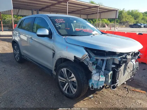 JA4ARUAUXRU016273 2024 MITSUBISHI OUTLANDER - Image 1