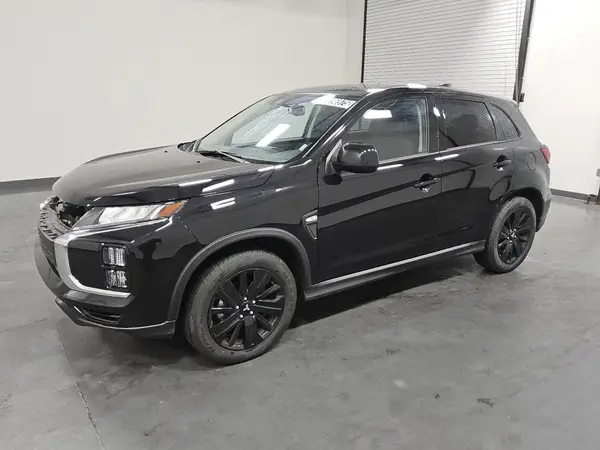 JA4ARUAUXSU004663 2025 MITSUBISHI OUTLANDER - Image 1