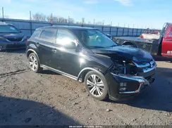 JA4ARUAUXSU011368 2025 MITSUBISHI OUTLANDER