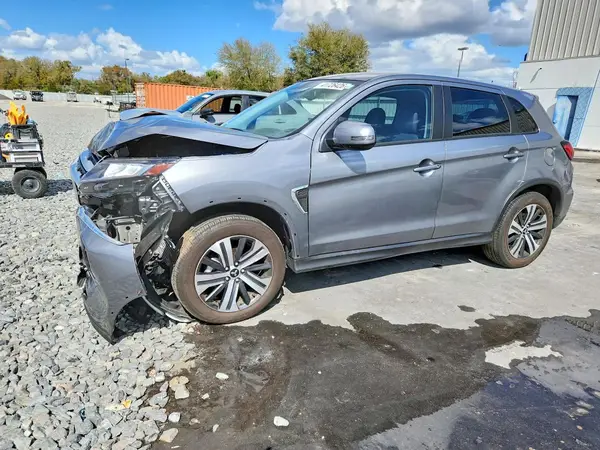 JA4ARUAUXSU012052 2025 MITSUBISHI OUTLANDER - Image 1