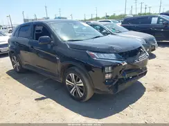 JA4ARUAUXSU014738 2025 MITSUBISHI OUTLANDER