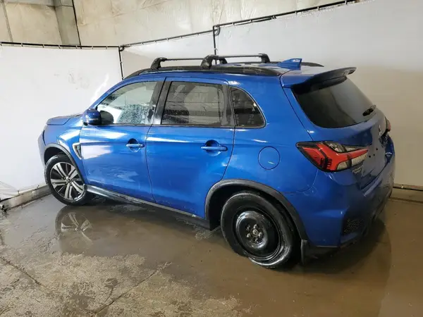 JA4ARVAW5MU024409 2021 MITSUBISHI OUTLANDER - Image 2