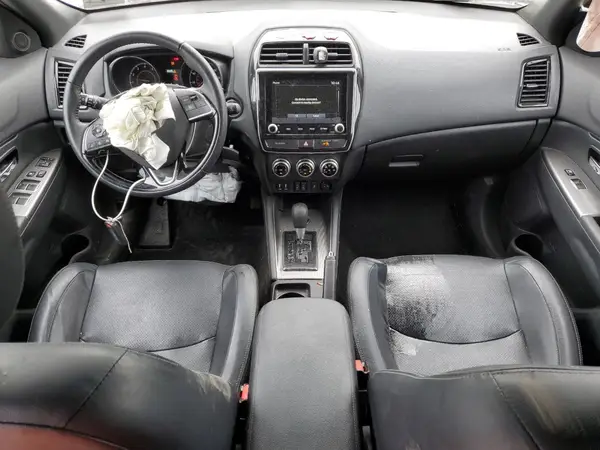 JA4ARVAW7NU011467 2022 MITSUBISHI OUTLANDER - Image 8