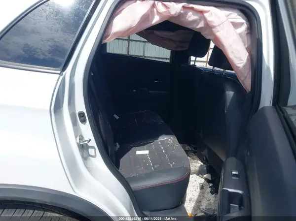JA4ARVAW8MU002534 2021 MITSUBISHI OUTLANDER - Image 8