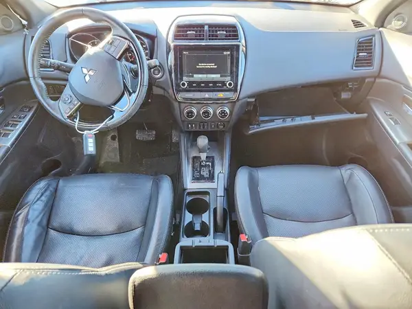 JA4ARVAWXRU013851 2024 MITSUBISHI OUTLANDER - Image 8