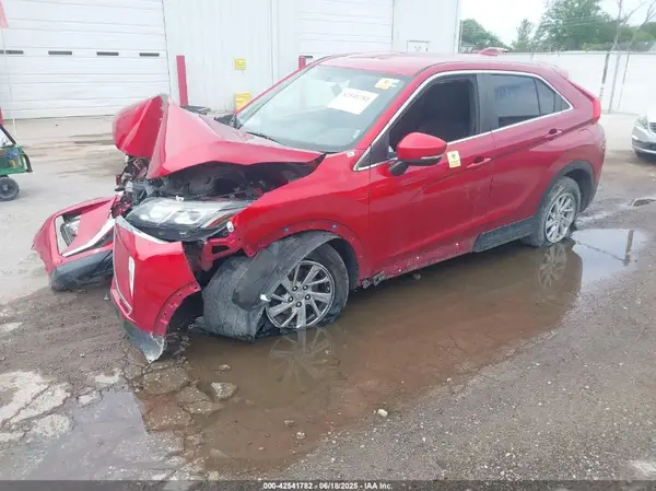 JA4AS3AA0KZ013461 2019 MITSUBISHI ECLIPSE CROSS - Image 2