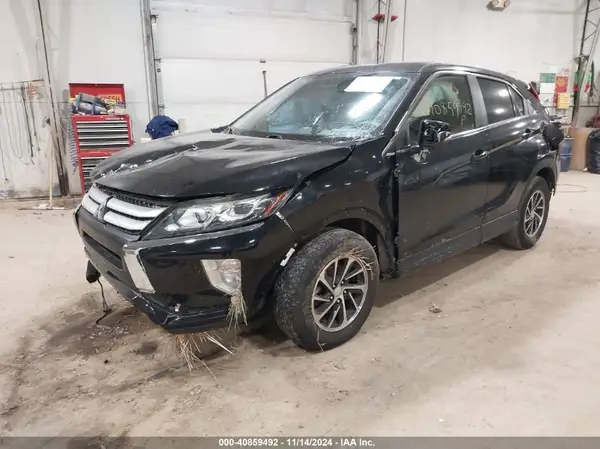 JA4AS3AA0LZ006141 2020 MITSUBISHI ECLIPSE CROSS - Image 2