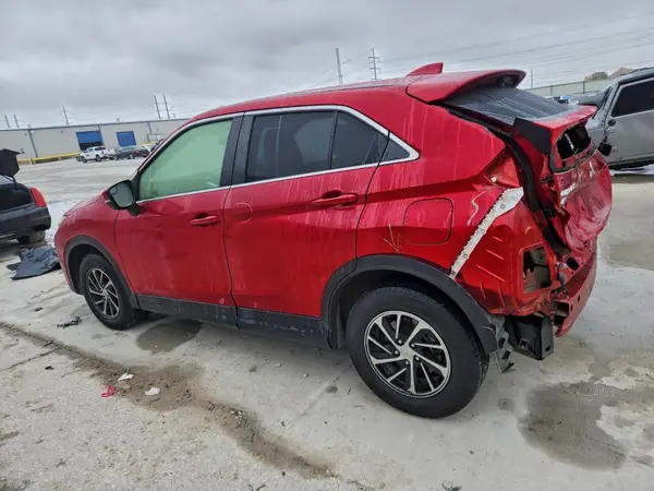 JA4AS3AA0LZ006821 2020 MITSUBISHI ECLIPSE CROSS - Image 2
