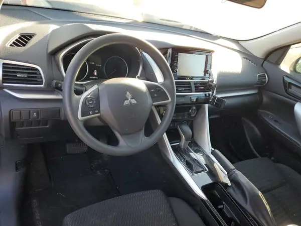 JA4AS3AA1JZ049240 2018 MITSUBISHI ECLIPSE CROSS - Image 8