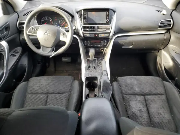 JA4AS3AA1KZ017051 2019 MITSUBISHI ECLIPSE CROSS - Image 8