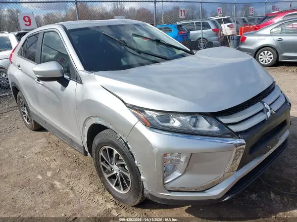 JA4AS3AA1LZ031484 2020 MITSUBISHI ECLIPSE CROSS - Image 1