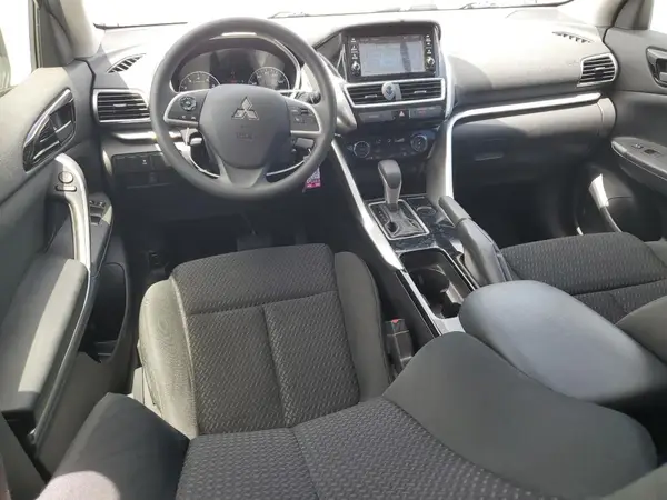 JA4AS3AA2JZ043771 2018 MITSUBISHI ECLIPSE CROSS - Image 8