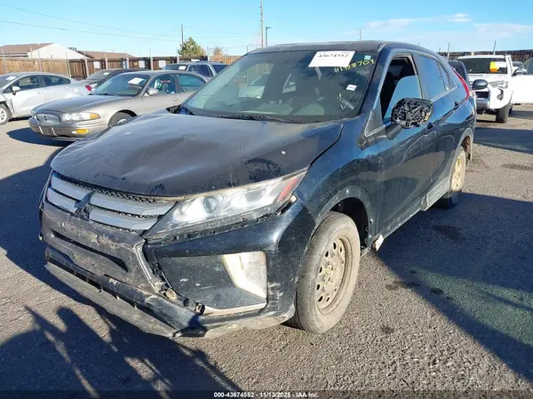 JA4AS3AA2LZ037391 2020 MITSUBISHI ECLIPSE CROSS - Image 2