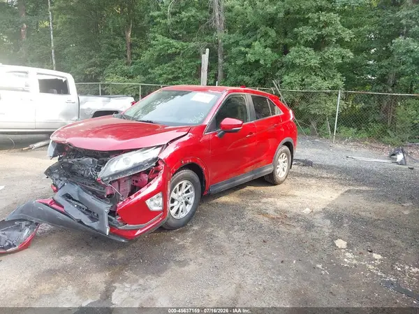 JA4AS3AA3JZ039440 2018 MITSUBISHI ECLIPSE CROSS - Image 2