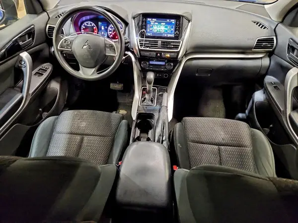 JA4AS3AA3JZ066122 2018 MITSUBISHI ECLIPSE CROSS - Image 8