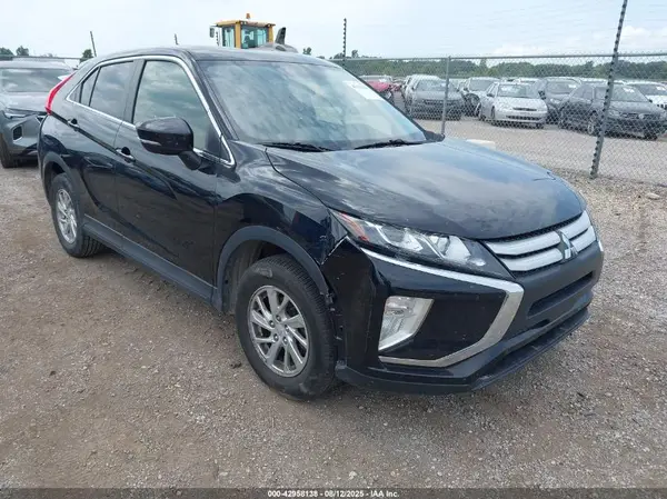 JA4AS3AA4JZ047708 2018 MITSUBISHI ECLIPSE CROSS - Image 1