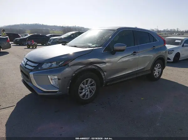 JA4AS3AA4KZ016024 2019 MITSUBISHI ECLIPSE CROSS - Image 2