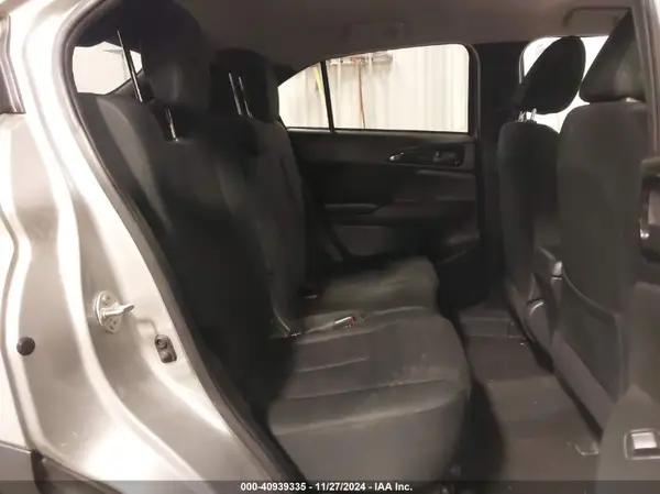 JA4AS3AA4KZ040260 2019 MITSUBISHI ECLIPSE CROSS - Image 8