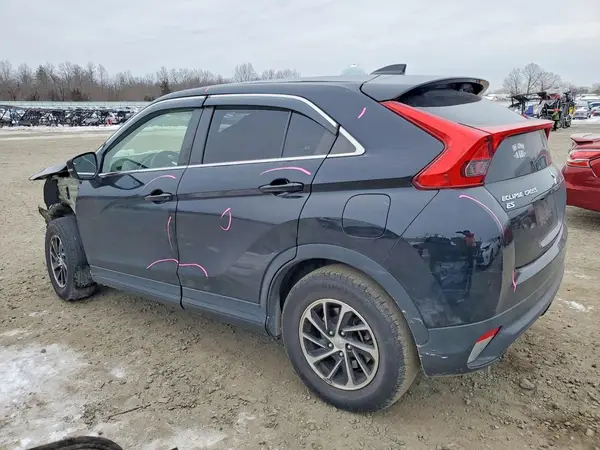 JA4AS3AA5LZ002070 2020 MITSUBISHI ECLIPSE CROSS - Image 2