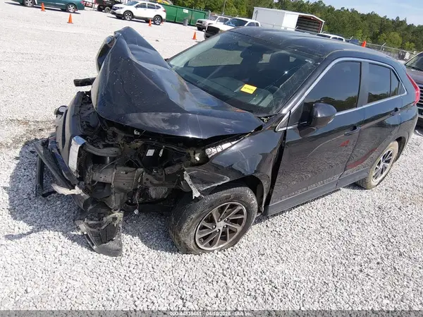 JA4AS3AA5LZ002277 2020 MITSUBISHI ECLIPSE CROSS - Image 2