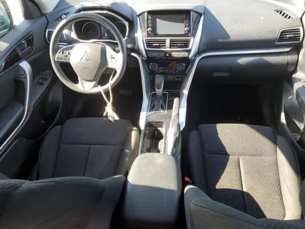 JA4AS3AA5LZ002845 2020 MITSUBISHI ECLIPSE CROSS - Image 8