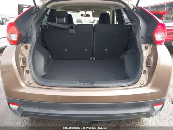 JA4AS3AA5LZ016857 2020 MITSUBISHI ECLIPSE CROSS - Image 8