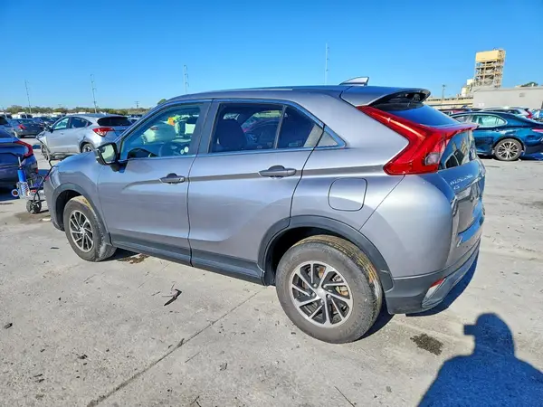 JA4AS3AA5LZ021573 2020 MITSUBISHI ECLIPSE CROSS - Image 2