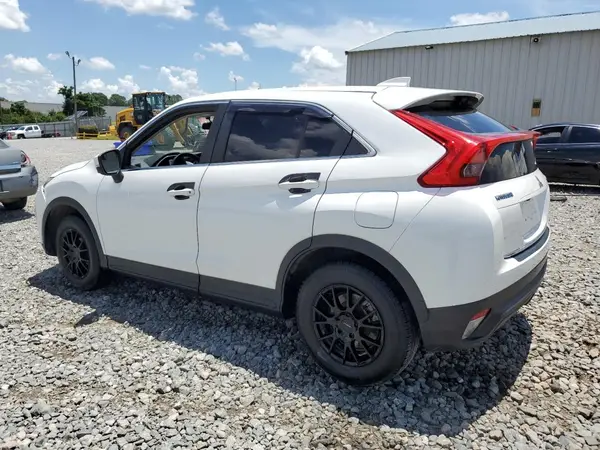JA4AS3AA6JZ066082 2018 MITSUBISHI ECLIPSE CROSS - Image 2