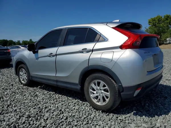 JA4AS3AA6JZ066213 2018 MITSUBISHI ECLIPSE CROSS - Image 2