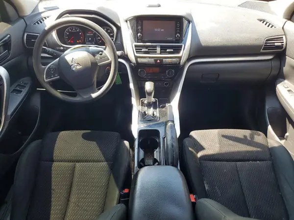 JA4AS3AA6JZ066213 2018 MITSUBISHI ECLIPSE CROSS - Image 8