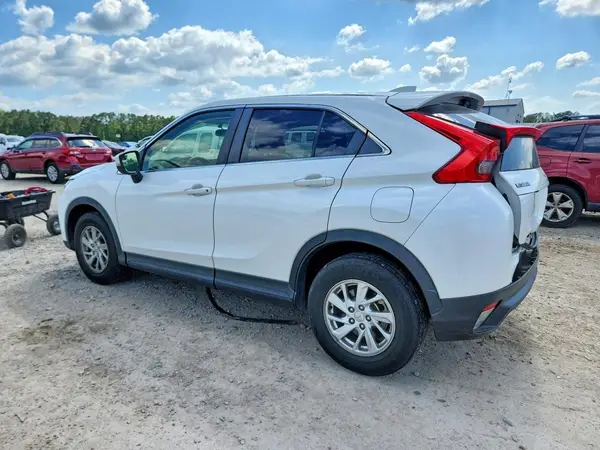 JA4AS3AA6KZ040633 2019 MITSUBISHI ECLIPSE CROSS - Image 2