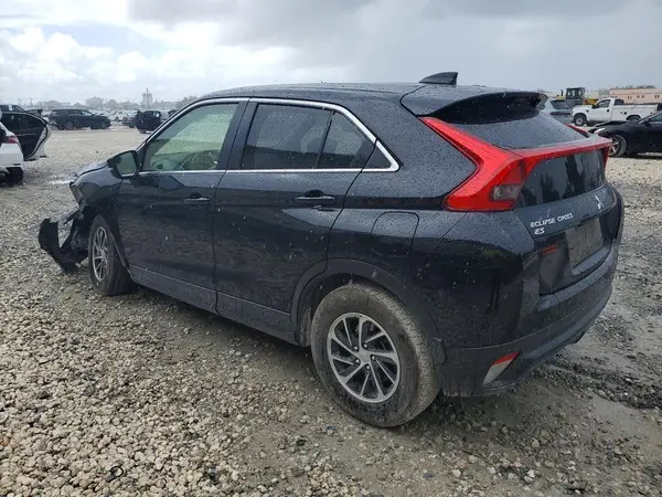 JA4AS3AA6LZ030945 2020 MITSUBISHI ECLIPSE CROSS - Image 2
