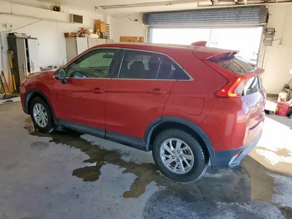 JA4AS3AA7JZ041059 2018 MITSUBISHI ECLIPSE CROSS - Image 2