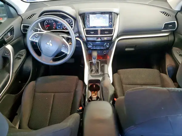JA4AS3AA7JZ041059 2018 MITSUBISHI ECLIPSE CROSS - Image 8