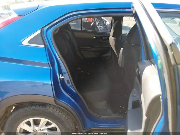 JA4AS3AA7JZ041868 2018 MITSUBISHI ECLIPSE CROSS - Image 8