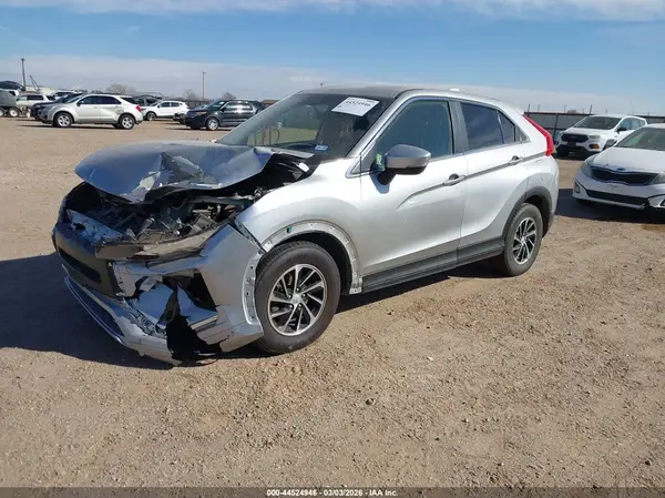 JA4AS3AA7LZ033742 2020 MITSUBISHI ECLIPSE CROSS - Image 2