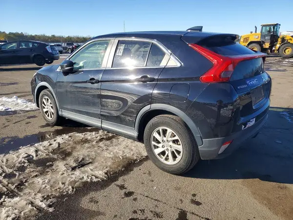 JA4AS3AA8JZ066245 2018 MITSUBISHI ECLIPSE CROSS - Image 2