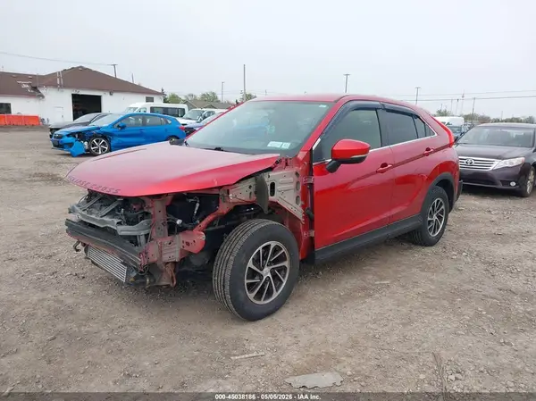 JA4AS3AA8LZ041459 2020 MITSUBISHI ECLIPSE CROSS - Image 2