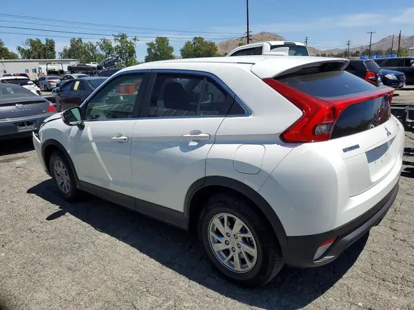 JA4AS3AA9JZ049924 2018 MITSUBISHI ECLIPSE CROSS - Image 2