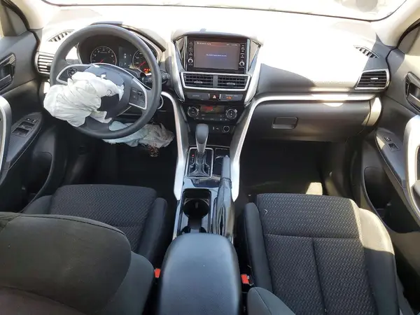 JA4AS3AA9JZ049924 2018 MITSUBISHI ECLIPSE CROSS - Image 8