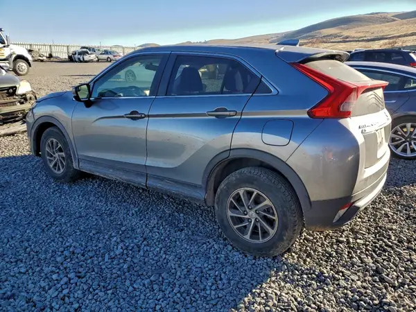 JA4AS3AA9LZ034519 2020 MITSUBISHI ECLIPSE CROSS - Image 2