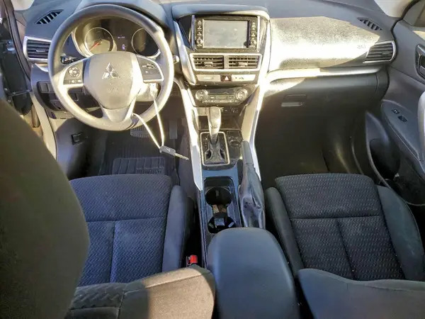 JA4AS3AA9LZ034519 2020 MITSUBISHI ECLIPSE CROSS - Image 8